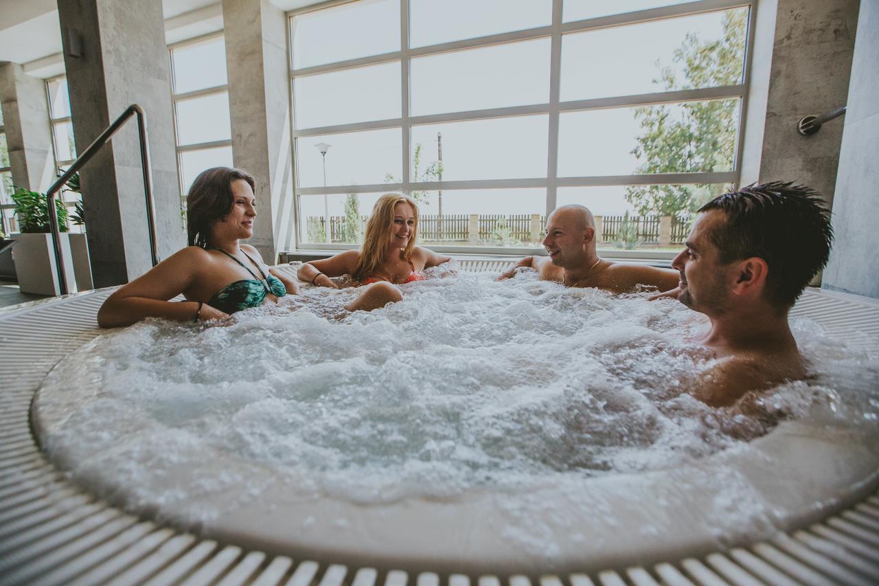 Hotel Radocza Park Business Eksteriør bilde